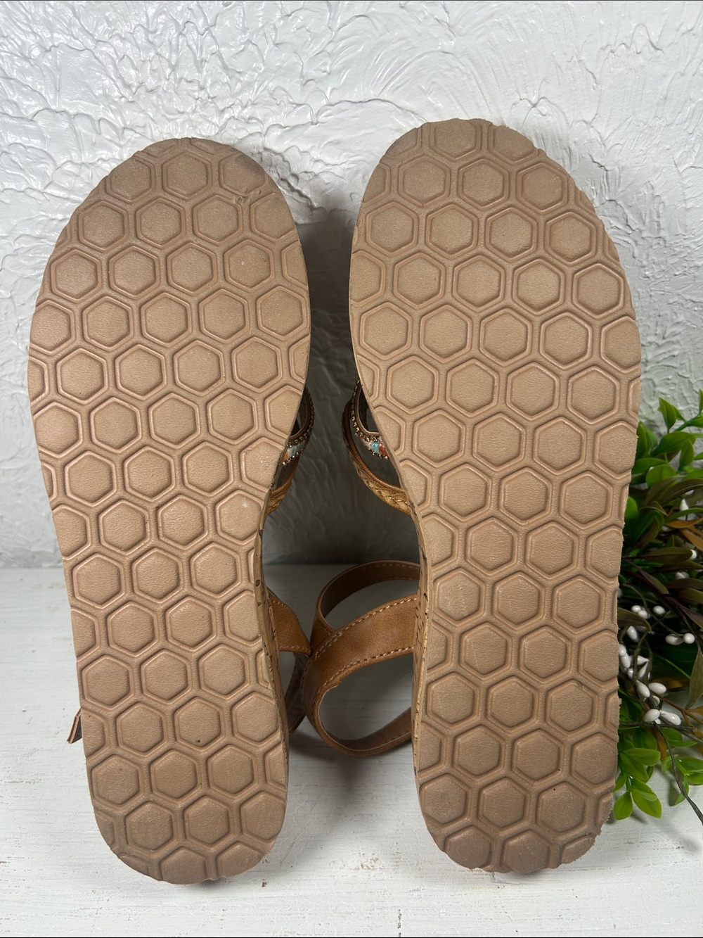 JellyPop Pierre Wedge Sandals Beaded Accents Stylish Cork Wedge Sandal - Picture 8 of 13